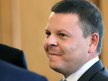 Западните компании търсели „изгода“ с жалбите срещу новите влакове