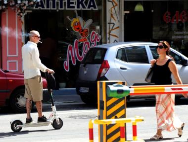 София ще опита да ограничи тротинетките