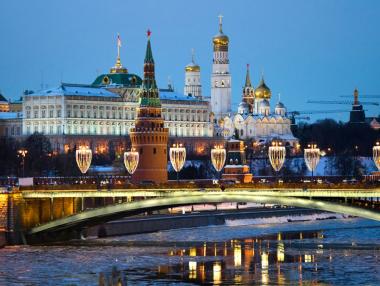 Руснаците прилагат трикове на черния пазар, за да измъкнат парите си