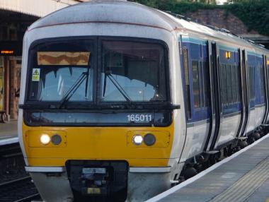 Три от четирите мегапоръчки за новите влакове са спрени