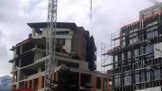 Строителството в България тече с пълна сила за разлика от ЕС