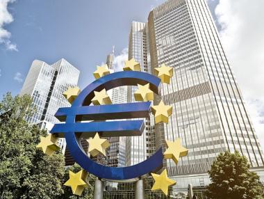 Инфлацията в еврозоната падна до нивото отпреди войната в Украйна