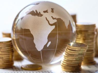 Тъмни облаци надвисват над световната икономика