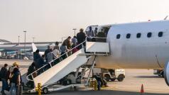 Пътуването до желани далечни дестинации невинаги е лесно и евтино