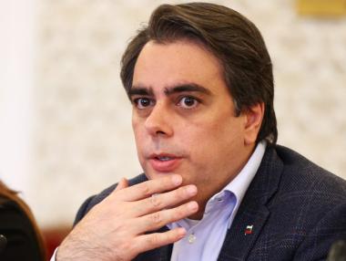 „Станала е грешка“: Асен Василев няма да е вицепремиер в кабинета на ГЕРБ-ПП