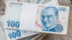 Турската лира падна с почти 1 в понеделник до 21
