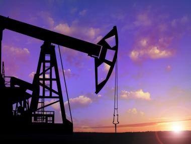 Саудитска Арабия обяви големи съкращения на петрола през юли