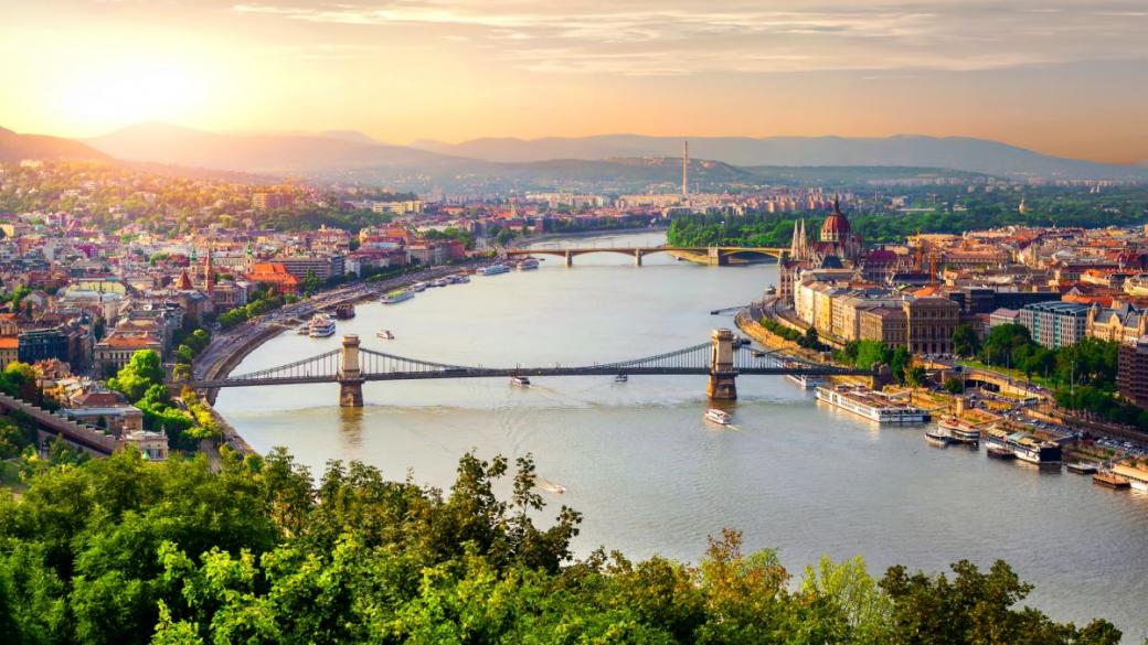 „Дунавска перла“: Какво прави Будапеща топ дестинация за дигитални номади