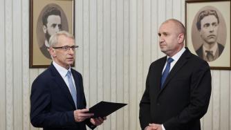 Вечерни новини: Денков върна изпълнен мандат; Скок в цените на употребяваните коли