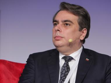 Асен Василев не вижда проблем с бюджета и до 10 дни показва свой