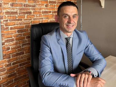 Подкаст | Туристическият бранш трябва да подобри продукта, а не да чака на държавата