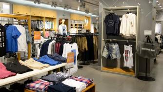 Сривът на лирата удари турската текстилна индустрия