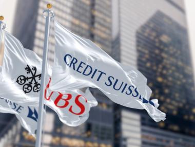 UBS приключи сделката за придобиване на Credit Suisse