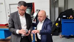 Нов високотехнологичен завод за хидравлични цилиндри заработи днес в Кърджали