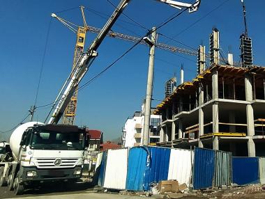 Предизборно? Столичната община забеляза тежките и замърсяващи строителни камиони