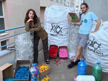 Стартъп от Силистра създава продукти за дома от рециклирана пластмаса