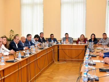 Превозвачите искат решения за проблемите на тол системата от новата власт