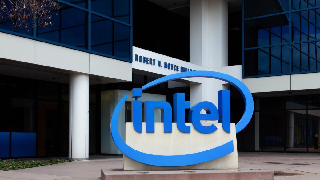 Intel инвестира $4.6 млрд. в нов завод за чипове в Полша