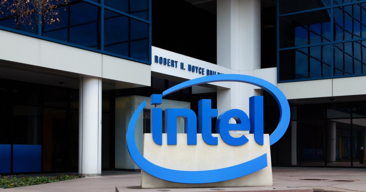 Intel ще инвестира до 4.6 милиарда долара в нов завод