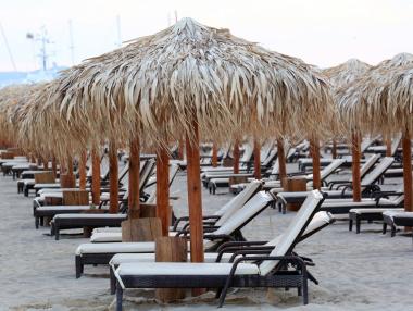 Буреносни облаци над българския туризъм насред лято