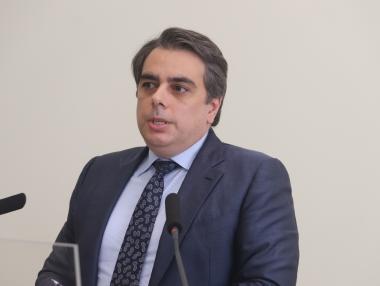Асен Василев все пак ще вземе 100% от печалбата на държавните дружества