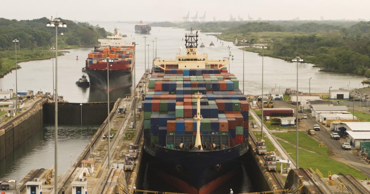 Панамският канал ще разшири ограниченията за най-големите кораби, пресичащи водния