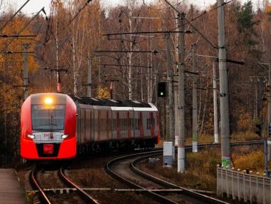 Гвоздейков прекрати и останалите мегапоръчки за нови влакове
