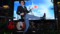 Само няколко месеца от стъпването на устройството glo™ у нас