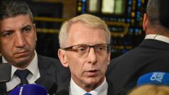 Няма нужда моята партия да ме призовава да си подам