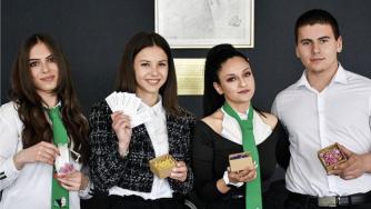 „Чужбина не е нашето място“: Ученици разработват природосъобразни сапунени таблетки