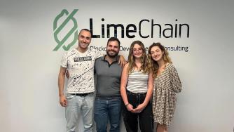 От любов към природата: Ученичка разработва приложение за засаждане на дървета