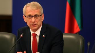 Правителството ще смени държавния представител в „Лукойл Нефтохим“