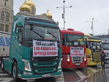 Тол системата: Неработещи кантари и задаващ се протест на превозвачи
