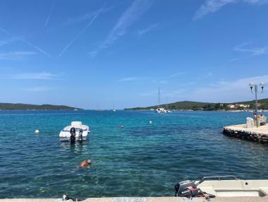 Остров Углян – тихото хърватско бижу (галерия)