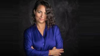 Да трансформираш съдби: Жената, която гради мостове между учениците и бизнеса