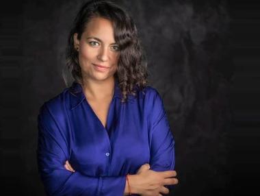 Да трансформираш съдби: Жената, която гради мостове между учениците и бизнеса