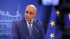 Димитър Радев остава начело на БНБ за втори мандатДепутатите преизбраха