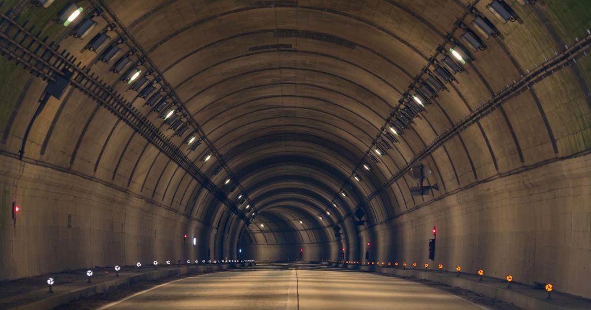 Независимо дали ускоряват преминаването между големите градове, свързват континента с