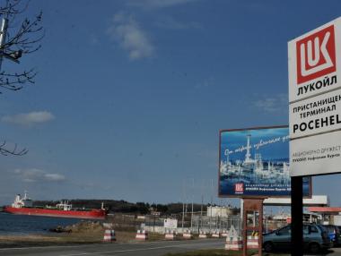 Вечерни новини: Парламентът прекрати концесията на „Росенец“; Спукването на имотния „балон“ ще боли