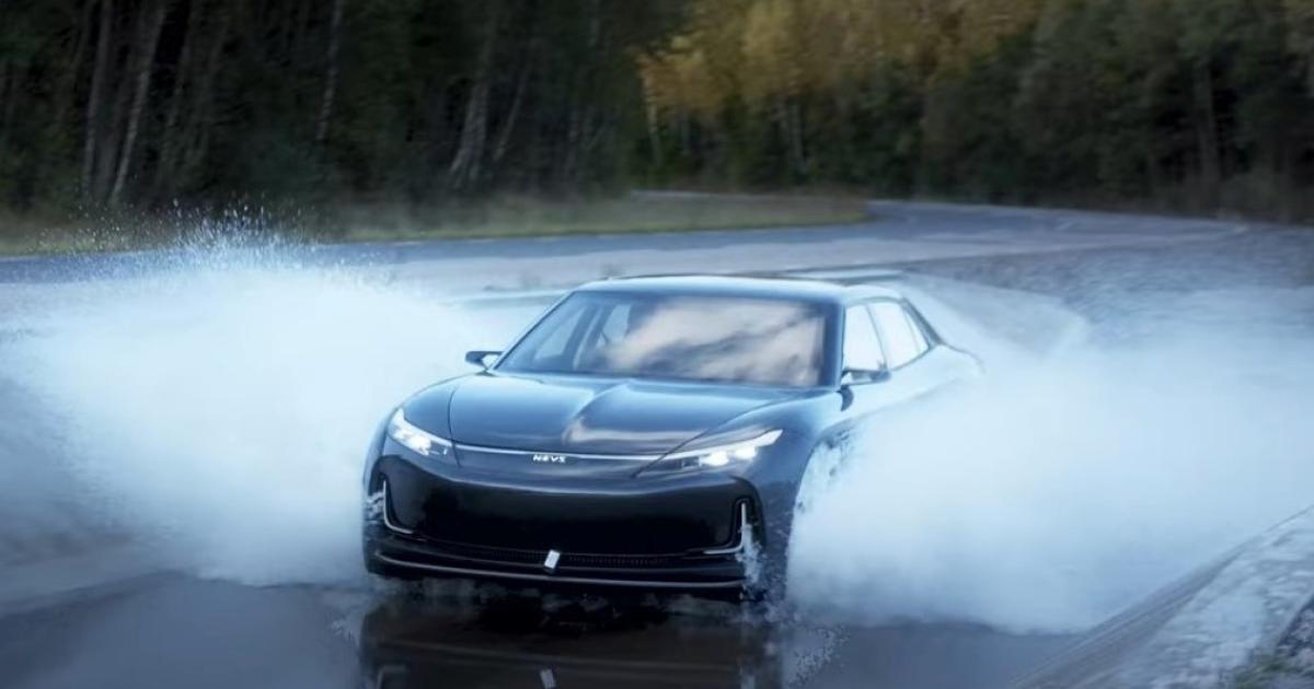 При зашеметяващ обрат на събитията легендарният прототип на компанията NEVS