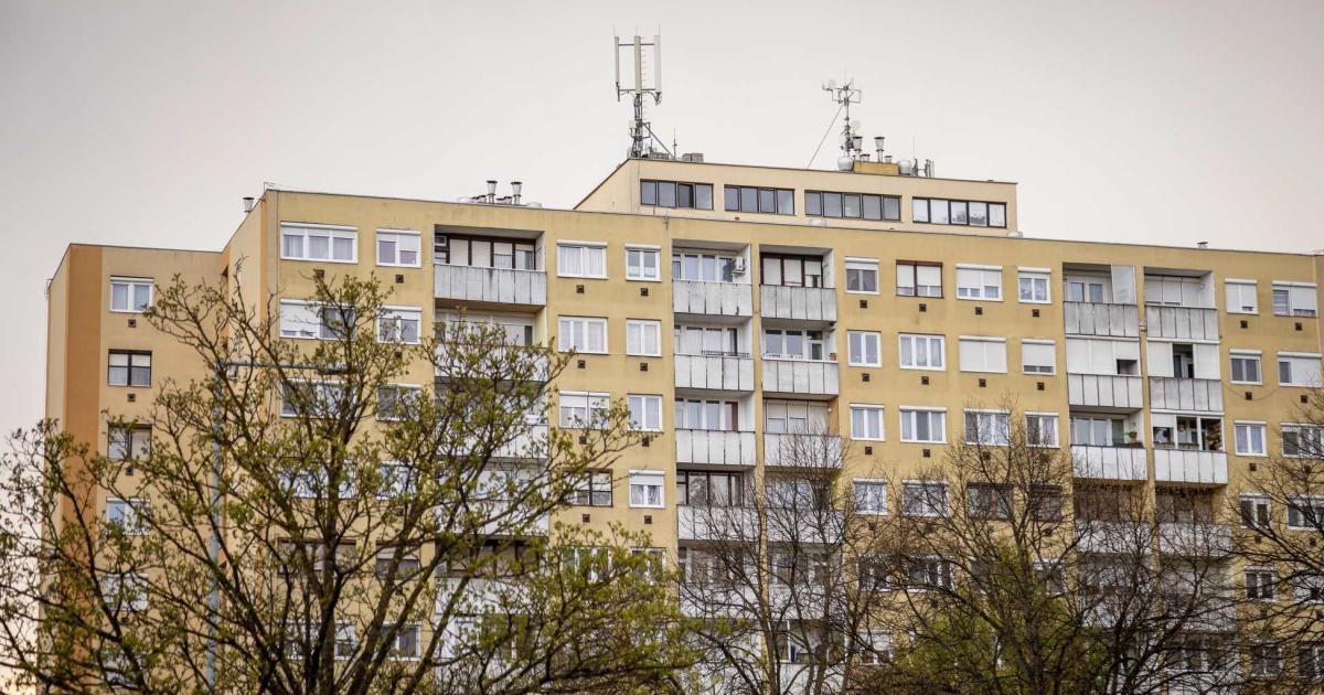 За живота на панелните блокове се говори от години. Темата