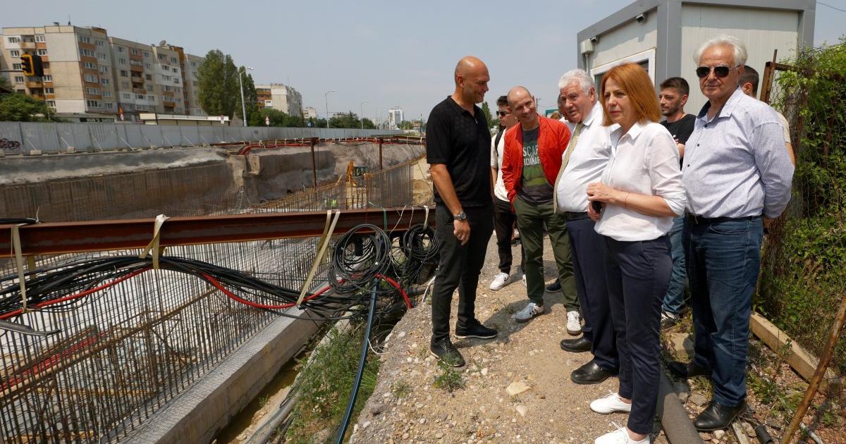 Втората метролиния на софийското метро ще бъде удължена с още