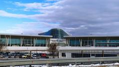 Договори за правни и счетоводни услуги сключени от Летище София