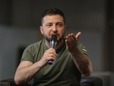 ЕС vs. САЩ: Кой оказва по-голяма помощ на Украйна