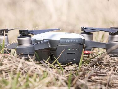 Китай ограничава износа на оборудване за дронове