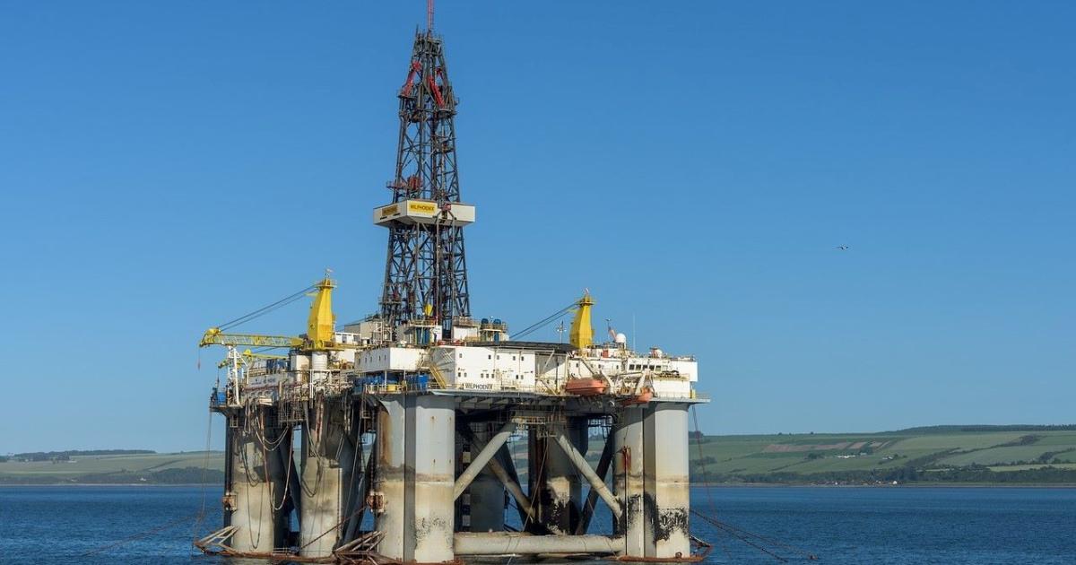 Печалбата на петролния гигант BP за второто тримесечие спадна със