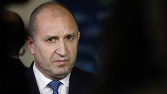 Радев даде отнетата концесия за „Росенец“ на Конституционния съд