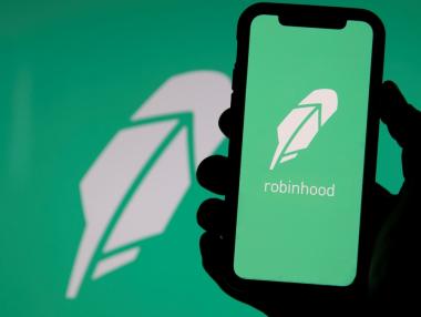 Alphabet намали дела си в Robinhood с близо 90%