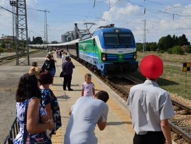 Транспортното министерство е готово с новите мегапоръчки за влакове