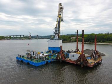 Варна ще търси 24 млн. лв. от държавата за вкопаването на тръбата под Варненското езеро